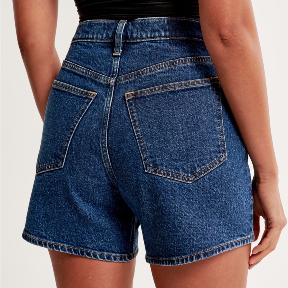 Abercrombie & Fitch High-Waist Light Blue Denim Shorts - Picture 10 of 10